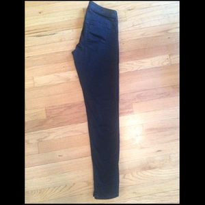 Dark navy low rise jean
