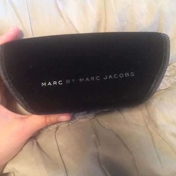 Marc by Marc Jacobs sunglass case