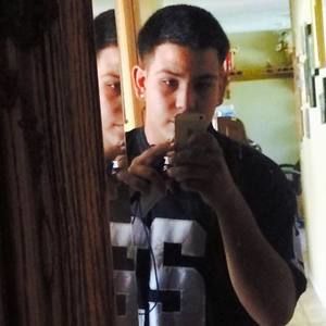 Meet your Posher, Cameron