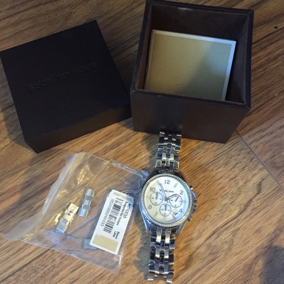 Authentic Michael kors watch!