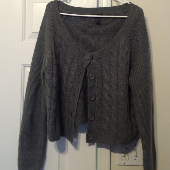 Cable gray sweater cardigan