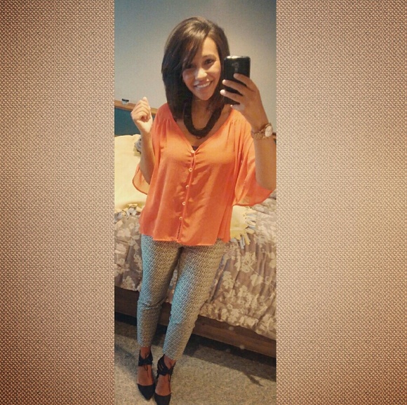 Meet your Posher, Lexie