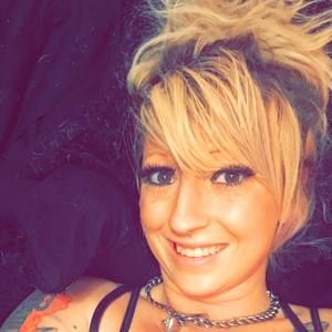 Meet your Posher, Tracee