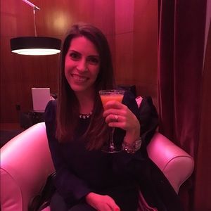 Meet your Posher, Lizzie