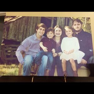 Meet your Posher, Emily