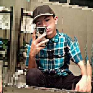 Meet your Posher, Adolfo