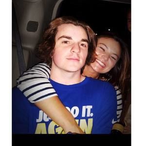 Meet your Posher, Katelyn