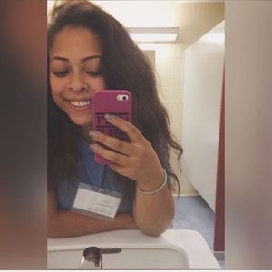 Meet your Posher, Cierra