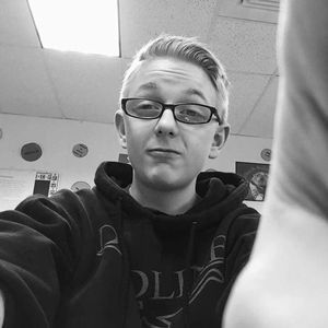 Meet your Posher, Dylan