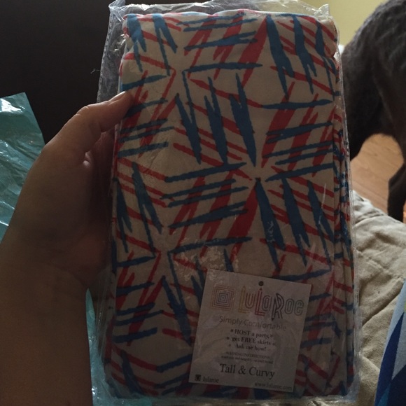 TC LuLaRoe leggings red white blue