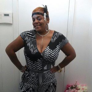 Meet your Posher, Toya