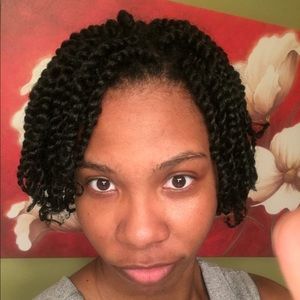 Meet your Posher, Chanelle