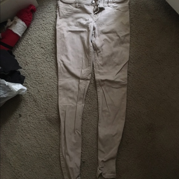 Hollister Khaki 5R pants