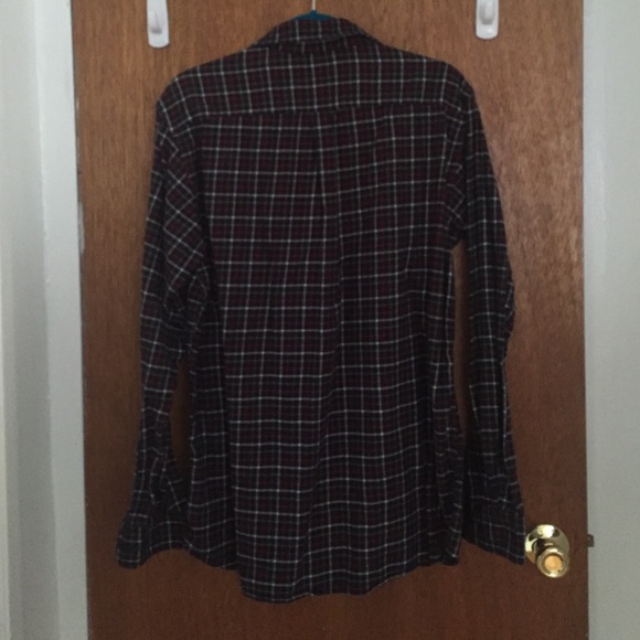 Uniqlo men's plaid button down - Picture 4 of 4