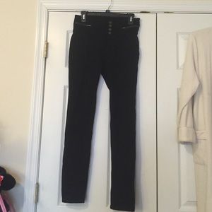 High waisted black pants !