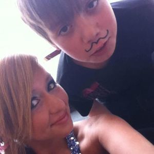 Meet your Posher, Guy