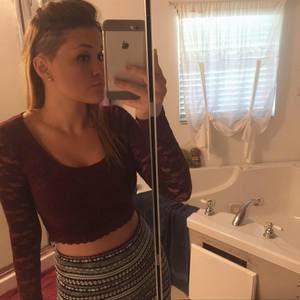 Meet your Posher, Kayela