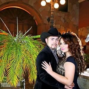 Meet your Posher, Stephannie cervantes