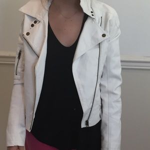 Silence and noise chic white leather jacket small