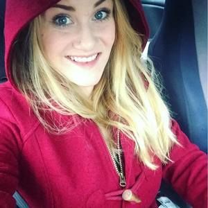 Meet your Posher, Crissa
