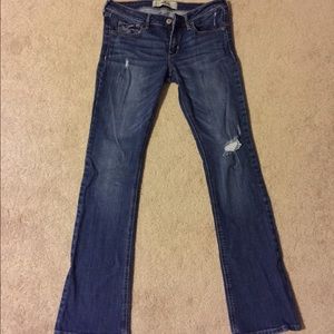 Hollister destroyed boot cut jeans 7R