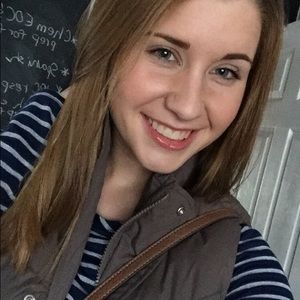 Meet your Posher, Hannah