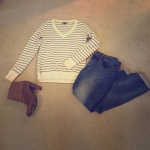 Gap Sweater