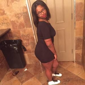 Meet your Posher, Charlotte