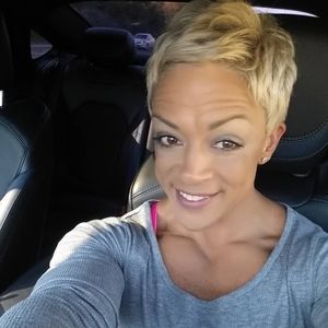 Meet your Posher, Tonya