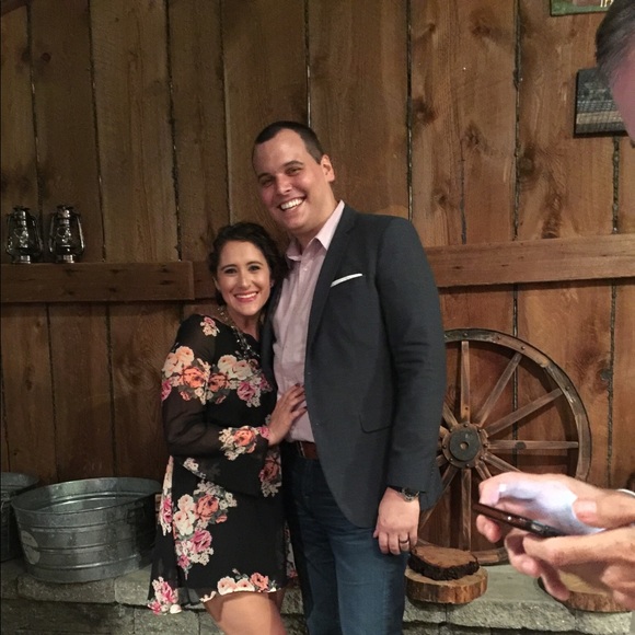 Meet your Posher, Ashley - Picture 1 of 1