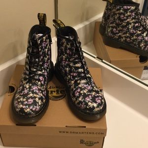 🆕Kids Dr.Martens