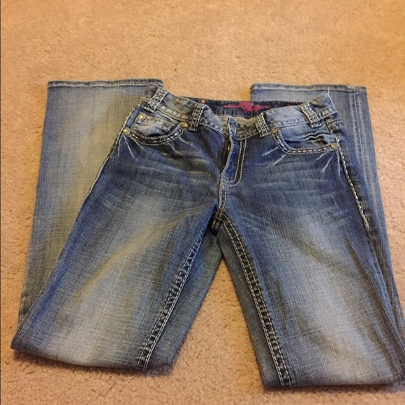 Rock N Roll Cowgirl Jeans!