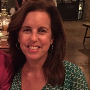 Meet your Posher, Michele