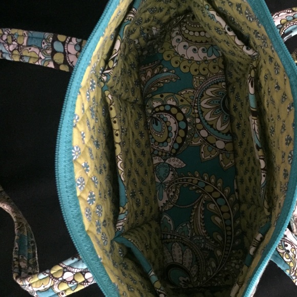 Vera Bradley Purse - Picture 3 of 3