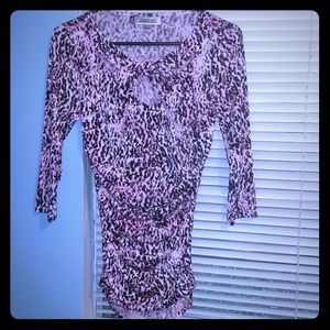 🍃💖New No Tag Beautiful Jennifer Lopez Top💖🍃