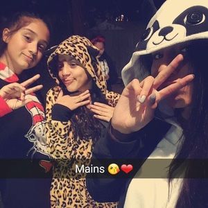 Meet your Posher, Dani