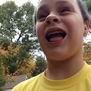 Meet your Posher, Allesandra