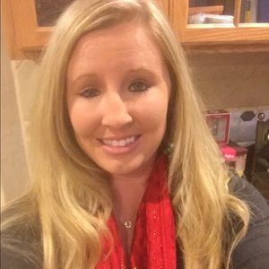 Meet your Posher, Hailee