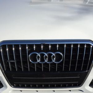 Meet your Posher, Becky