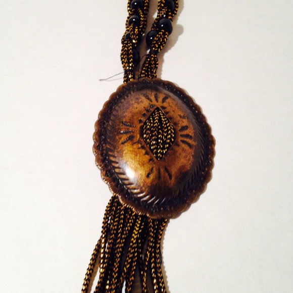 (T5) Rope Necklace - Picture 2 of 2