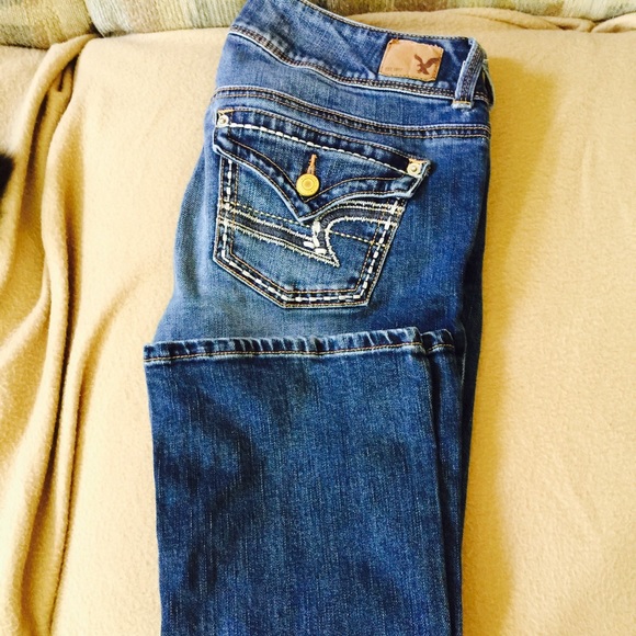 AE kickboot Jean. Never worn. Size 4.