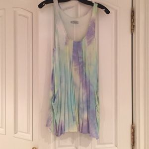 Tye dye flowy dress SUPER CUTE!