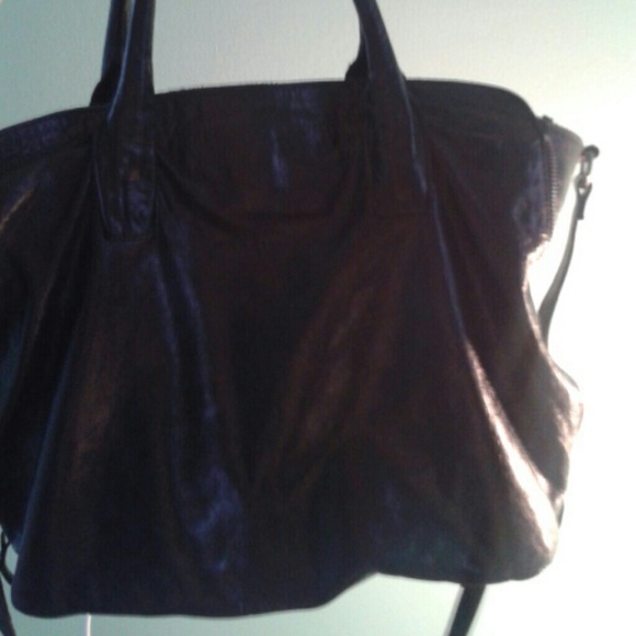 Leather bag