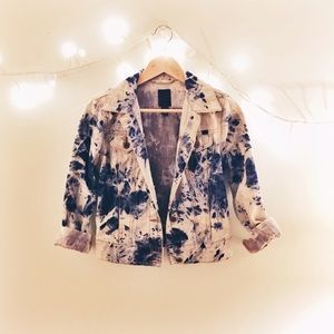 Lucky Brand • Acid Wash Denim Jacket