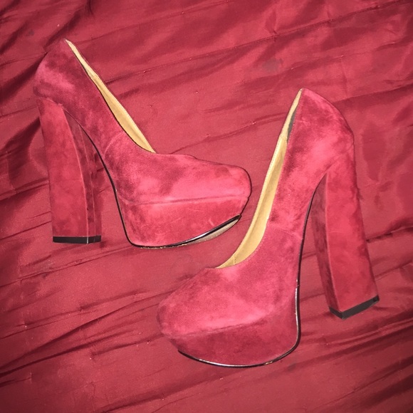 ALDO Maroon Pumps