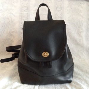 🚫SOLD🚫Vintage Coach Backpack