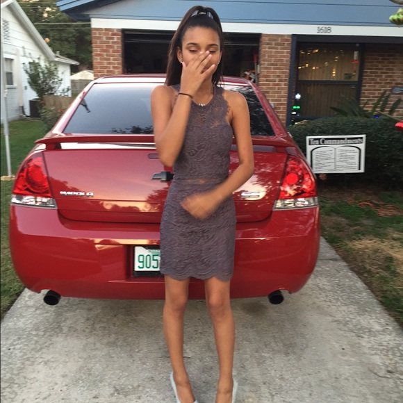 Meet your Posher, Alyssa - Picture 1 of 1
