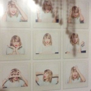 Meet your Posher, Leslie