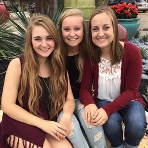 Meet your Posher, Rachel