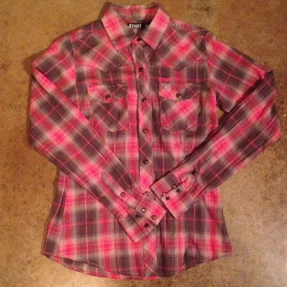 Cruel gray and pink.